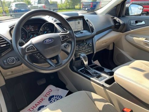 Used 2019 Ford Escape SE FWD image 8