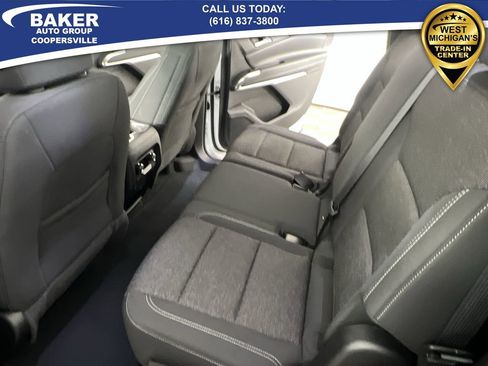 Certified 2025 Chevrolet Traverse LT w/ Sun and Wheel Package image 26