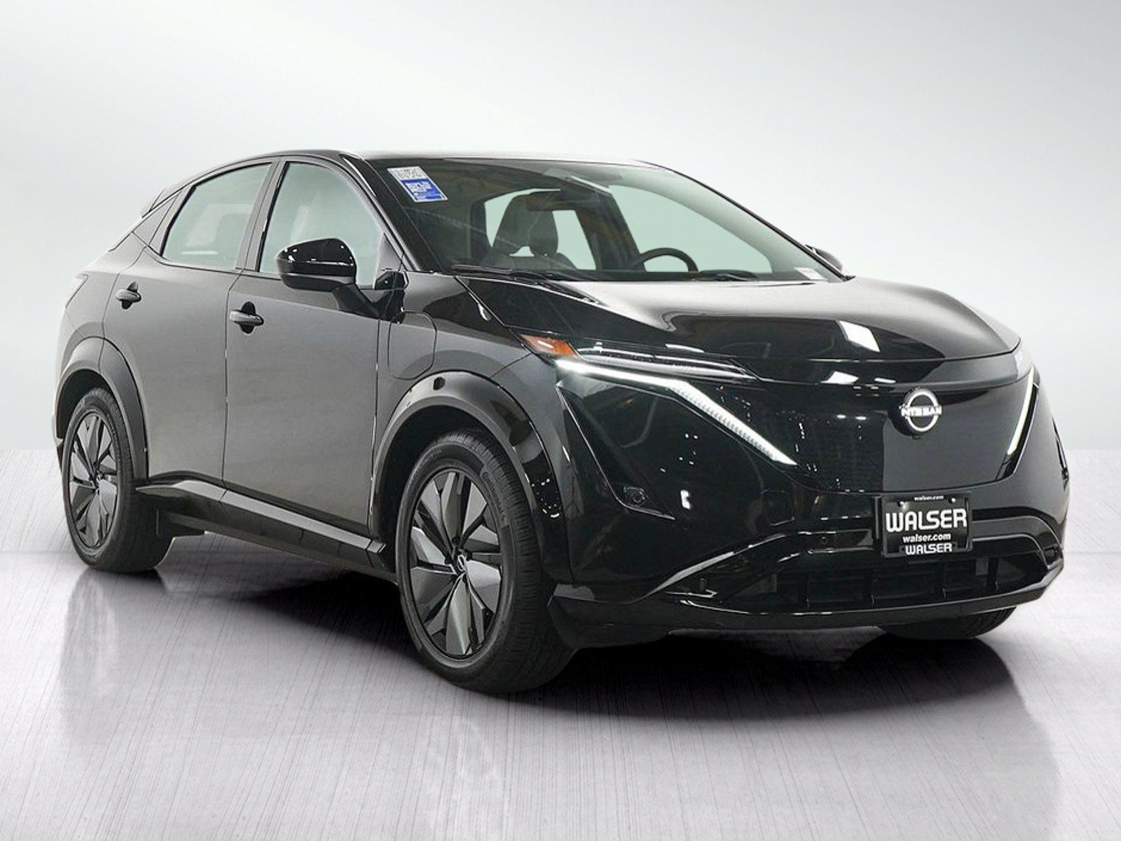Used 2023 Nissan Ariya AWD image 8