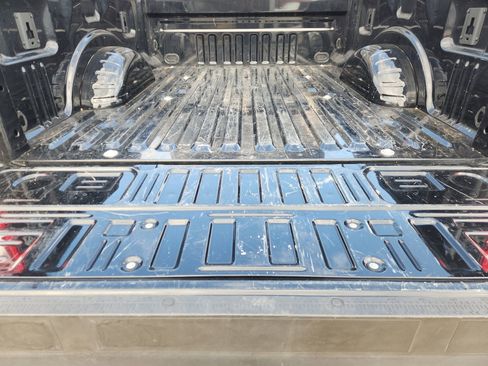 Used 2023 Ford F250 XLT AWD/4WD image 35