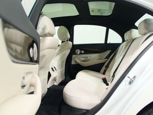 Certified 2023 Mercedes-Benz E 350 4MATIC Sedan image 30