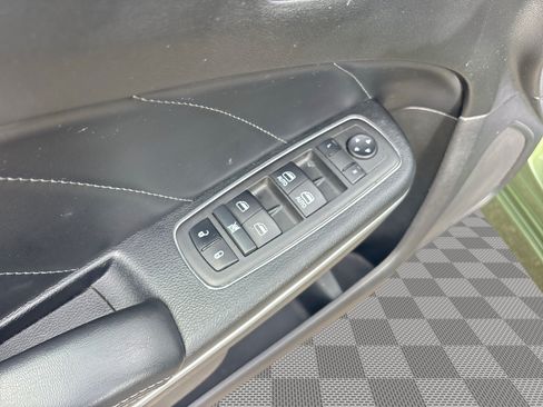 Used 2022 Dodge Charger Scat Pack w/ Plus Group RWD image 15
