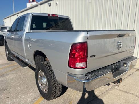 Used 2016 RAM 2500 SLT image 3