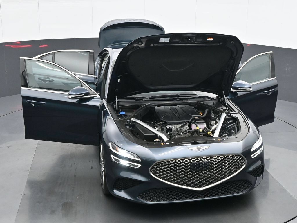 Used 2024 Genesis G70 2.5T RWD image 35