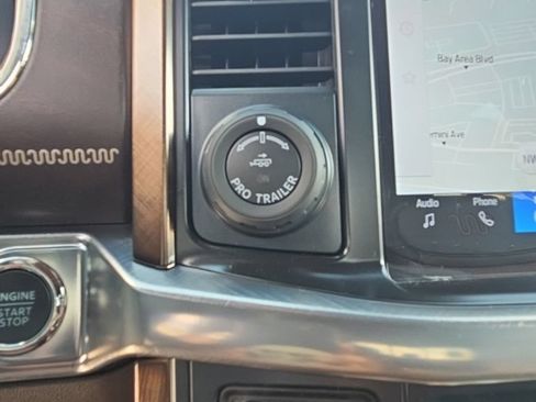 Used 2026 Ford F150 King Ranch w/ Equipment Group 601A High AWD/4WD image 18