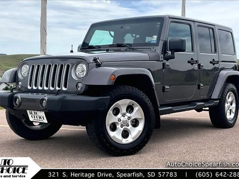 Used 2018 Jeep Wrangler Unlimited Sahara w/ Max Tow Package AWD/4WD image 1