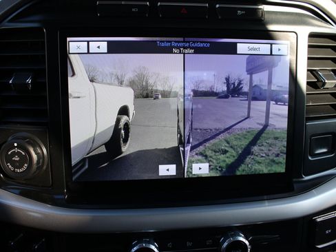 Used 2022 Ford F150 XLT w/ Equipment Group 302A High image 36