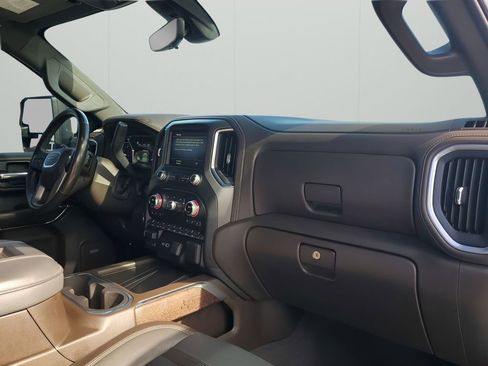 Used 2022 GMC Sierra 2500 Denali w/ Denali Ultimate Package image 14