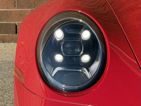 Certified 2021 Porsche 911 Carrera image 12