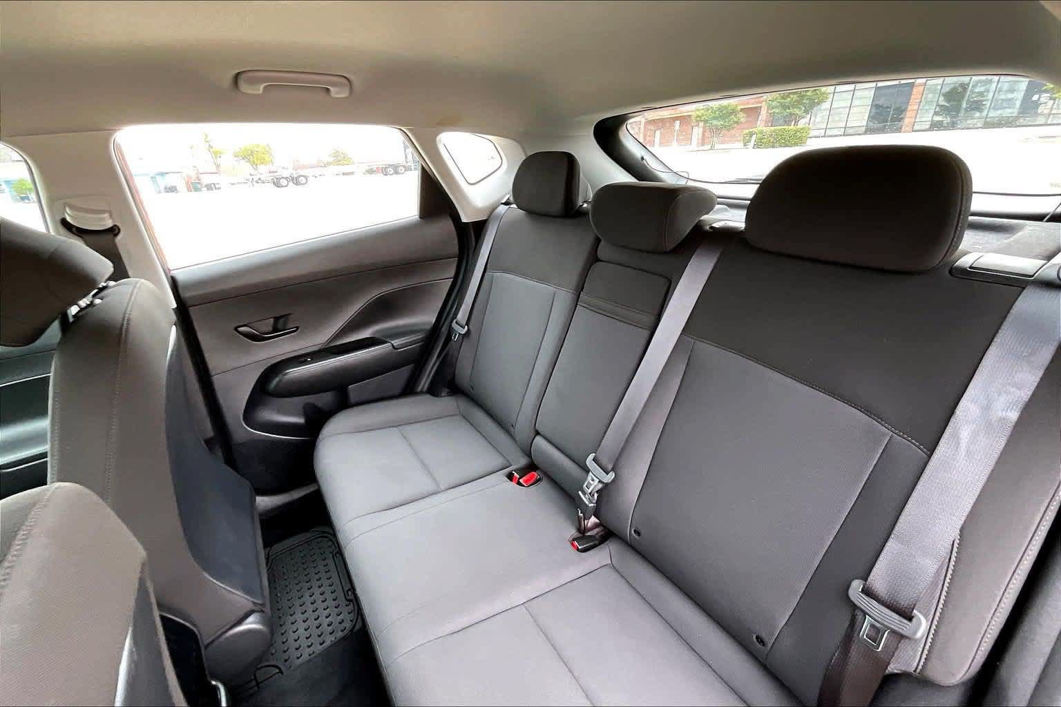 Used 2024 Hyundai Kona SE AWD/4WD image 29