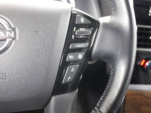 Used 2024 Nissan Armada SL image 40