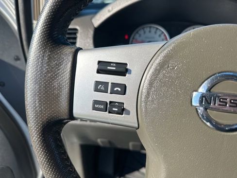 Used 2019 Nissan Frontier PRO-4X image 12