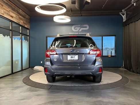 Used 2019 Subaru Outback 2.5i image 4