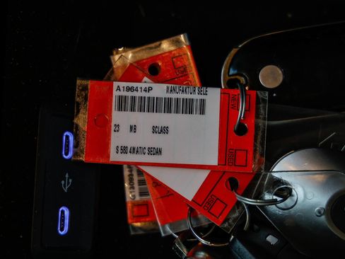 Used 2023 Mercedes-Benz S 580 S 580 image 7