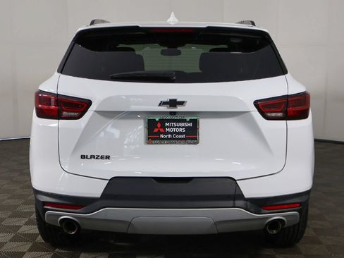 Used 2024 Chevrolet Blazer LT w/ Convenience Package FWD image 13