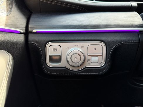 Used 2025 Mercedes-Benz GLE 53 AMG 4MATIC Coupe image 23