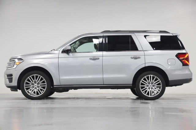 Used 2023 Ford Expedition Limited AWD/4WD image 8