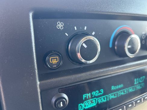Used 2020 Chevrolet Express 3500 LS RWD image 15