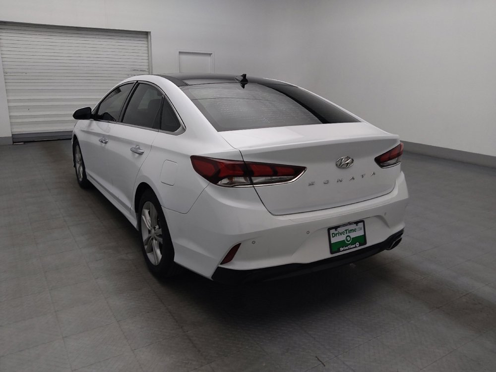 Used 2019 Hyundai Sonata Limited w/ Ultimate Package 04 FWD image 5