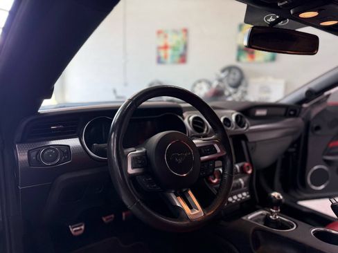 Used 2019 Ford Mustang GT Premium w/ Performance Package - Level 2 RWD image 10