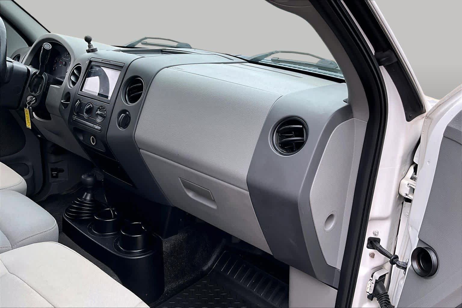 Used 2007 Ford F150 XLT AWD/4WD image 16