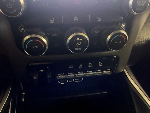 Used 2022 RAM 2500 Big Horn w/ Level C Equiment Group image 20