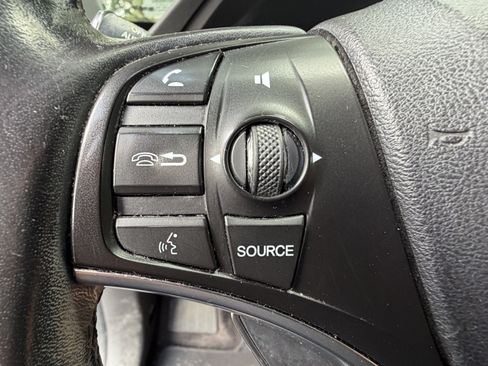 Used 2018 Acura MDX FWD w/ Advance Package image 19