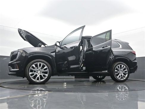 New 2025 GMC Acadia Denali w/ Super Cruise Package image 61