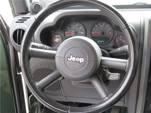 Used 2008 Jeep Wrangler Unlimited X RWD image 7