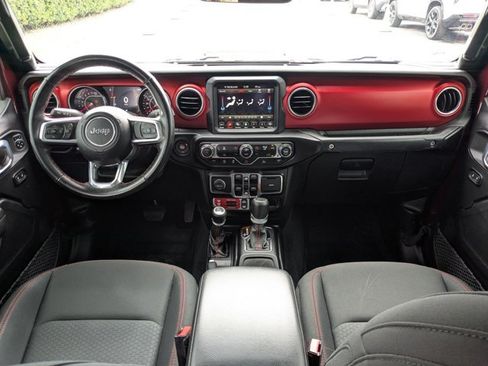Used 2021 Jeep Gladiator Rubicon AWD/4WD image 15