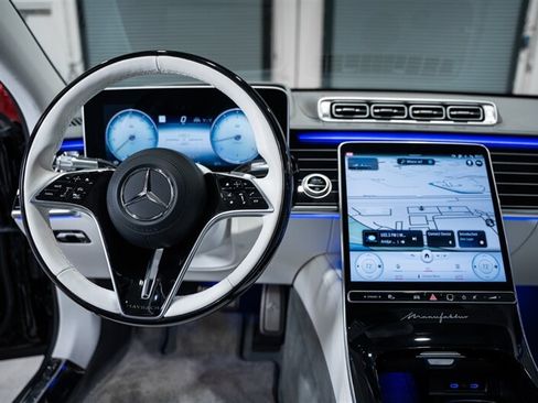 Used 2023 Mercedes-Benz Maybach S 680 4MATIC image 23