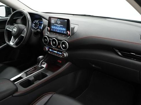 Used 2023 Nissan Sentra SR w/ SR Premium Package FWD image 52