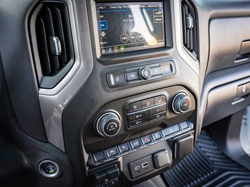 Used 2023 Chevrolet Silverado 1500 Custom Trail Boss w/ LPO, Dark Essentials Package image 21