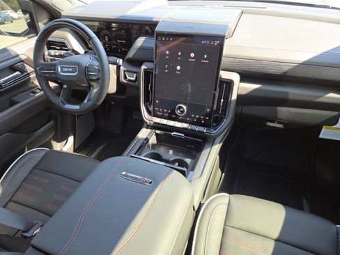 New 2026 GMC Yukon XL AT4 Ultimate w/ LPO, Illumination Package image 30