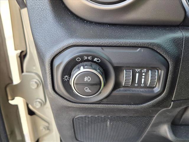 Used 2020 Jeep Gladiator Sport AWD/4WD image 13