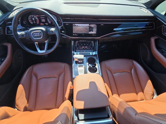 Used 2023 Audi Q7 3.0T Premium Plus w/ Premium Plus Package AWD/4WD image 13