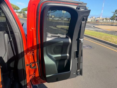 Used 2016 Toyota Tacoma 2WD Access Cab image 10