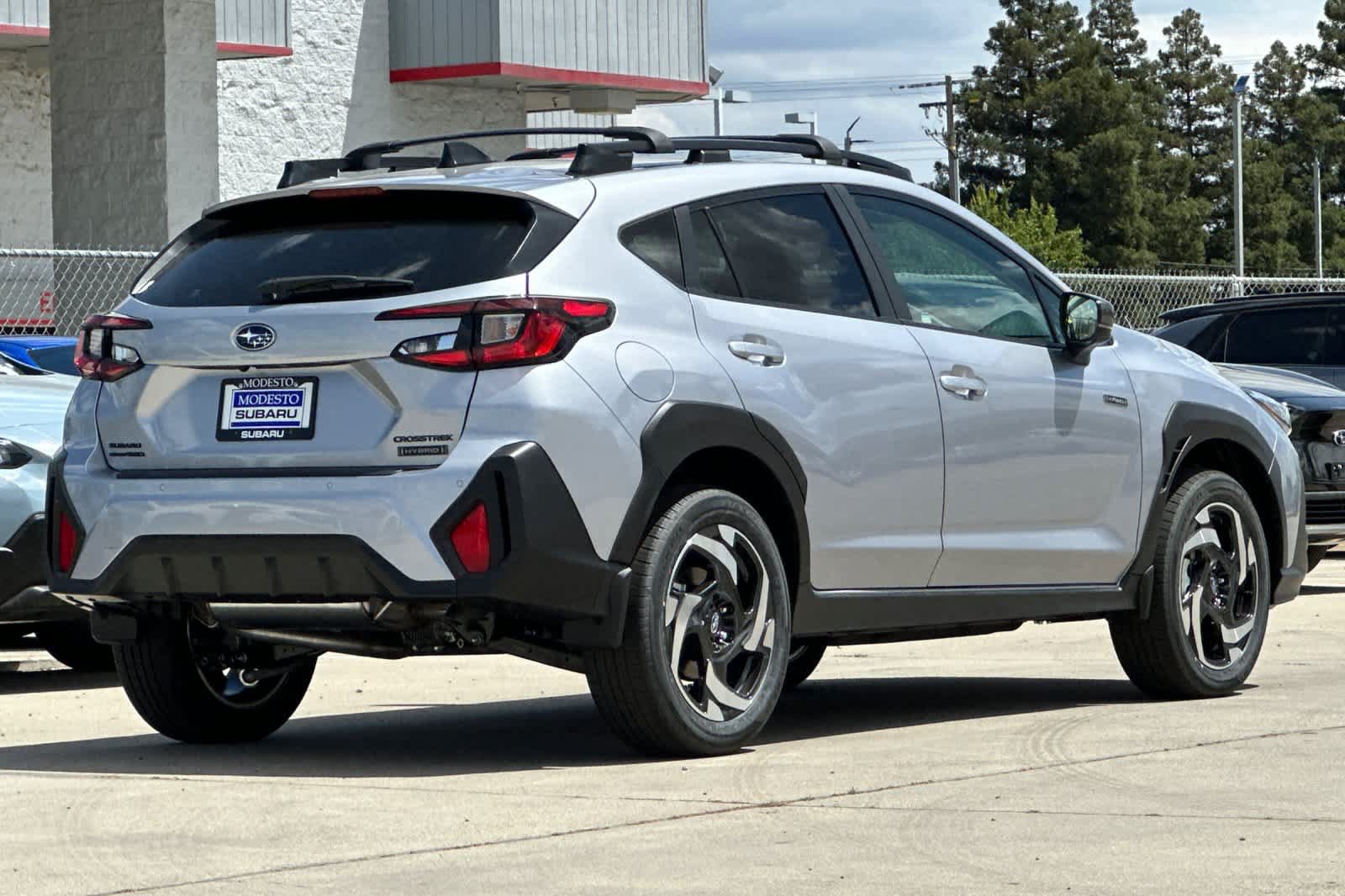 New 2026 Subaru Crosstrek 2.5i Limited w/ Convenience Package AWD/4WD image 3