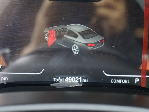 Used 2023 BMW 540i w/ M Sport Package image 14