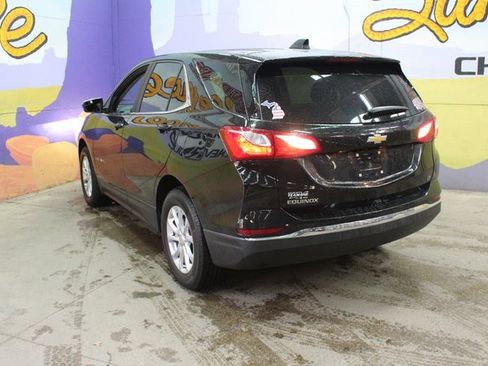 Used 2021 Chevrolet Equinox LT w/ LPO, Floor Liner Package image 6