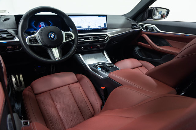 Certified 2024 BMW i4 eDrive40 w/ M Sport Package RWD image 19