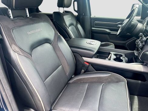 Used 2024 RAM 1500 Laramie AWD/4WD image 29