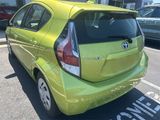 Used 2016 Toyota Prius C One image 3