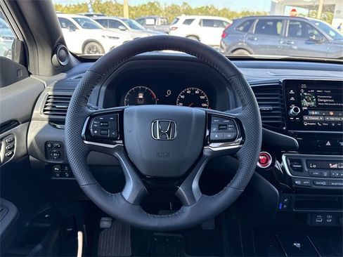 New 2026 Honda Ridgeline Black Edition image 16