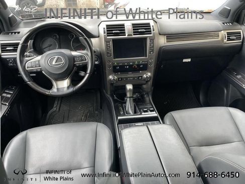 Used 2021 Lexus GX 460 Premium w/ Premium Package AWD/4WD image 10