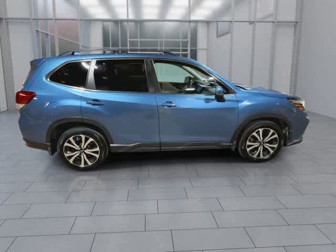 Used 2020 Subaru Forester Limited AWD/4WD image 9