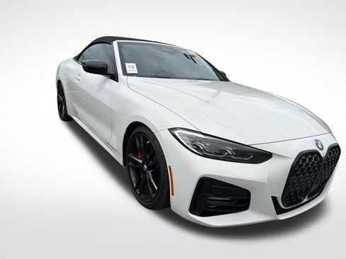 Used 2021 BMW 430i Convertible w/ M Sport Package RWD image 2