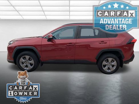 Used 2022 Toyota RAV4 XLE AWD/4WD image 25