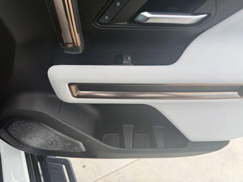Used 2023 GMC Hummer EV Edition 1 AWD/4WD image 32