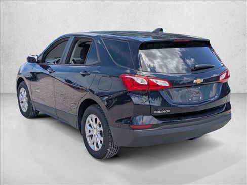 Used 2020 Chevrolet Equinox LS w/ LS Convenience Package FWD image 7